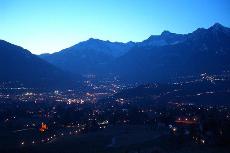 Schwarzplatterhof Lägenhet Merano Exteriör bild