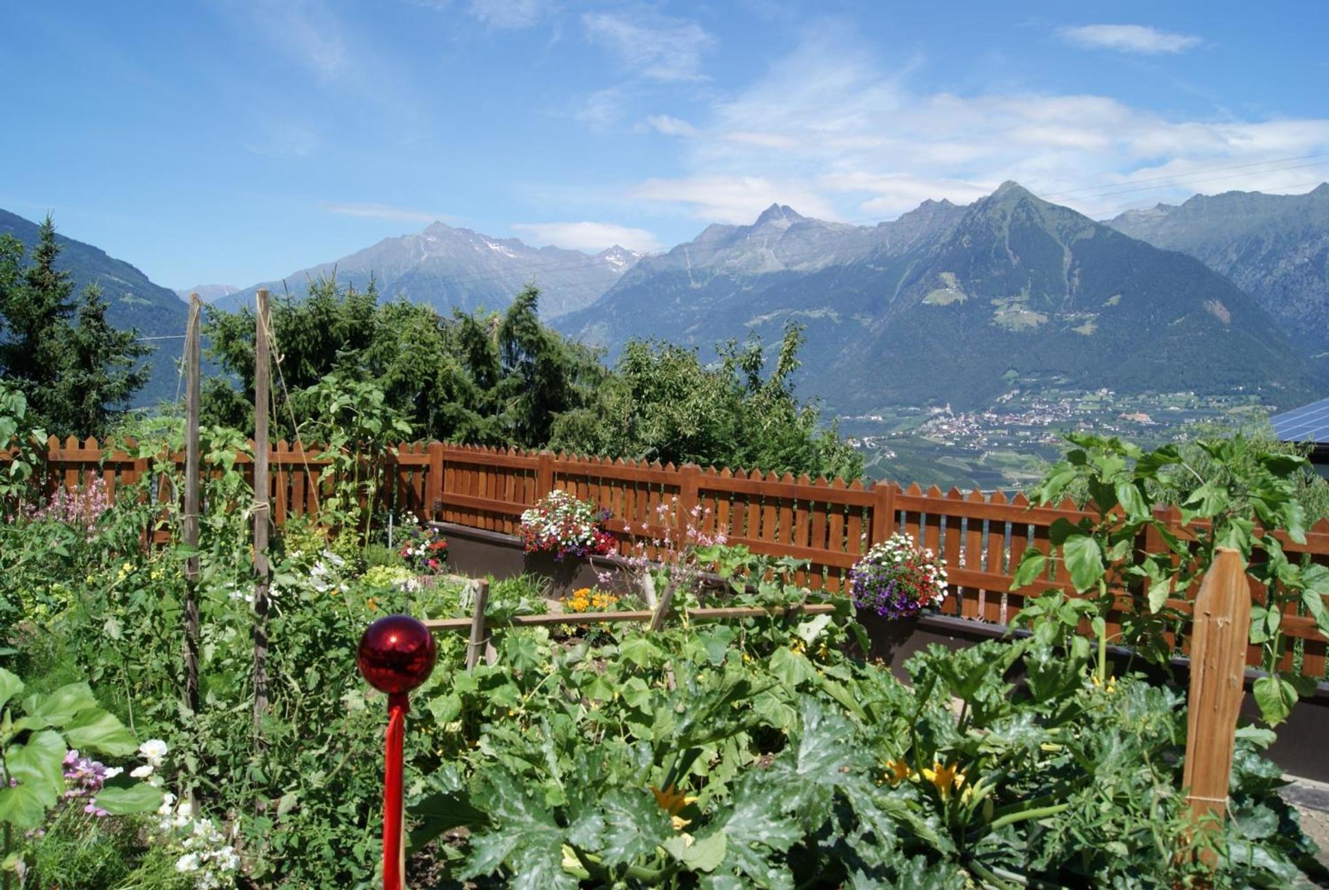 Schwarzplatterhof Lägenhet Merano Exteriör bild